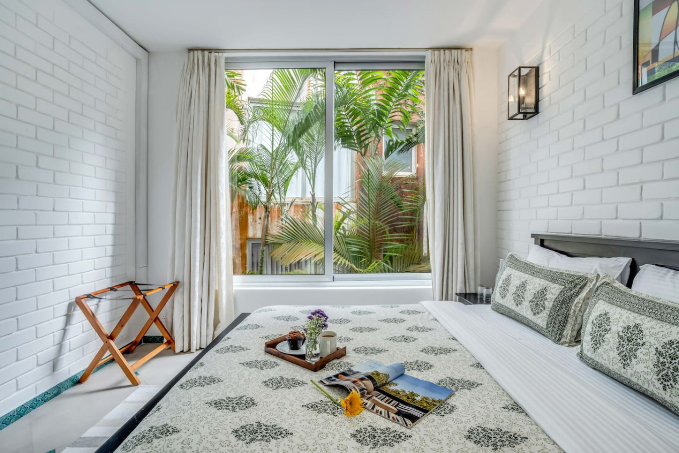 Chic 2BHK with Rooftop Pool near Coco Beach - 30
