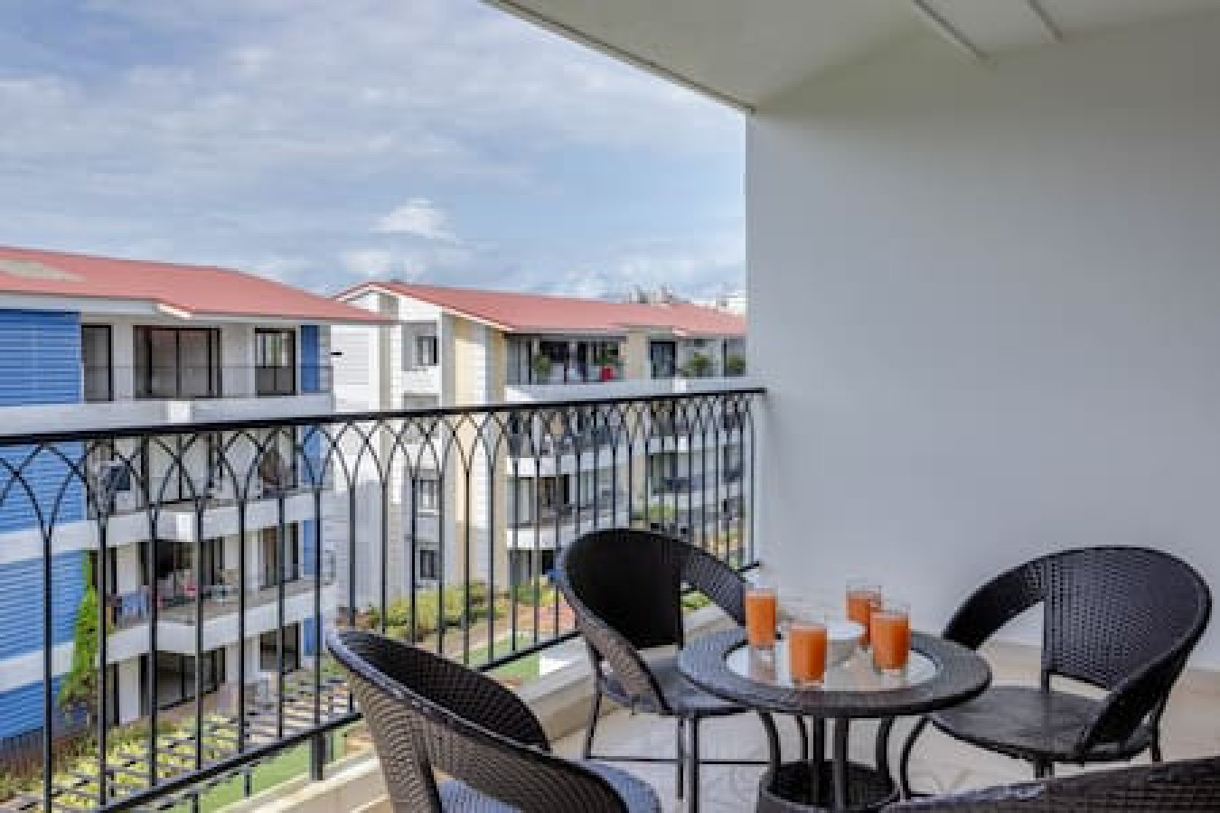 1BR w Pool & Sauna | 2km to Calangute & Baga Beach - 4