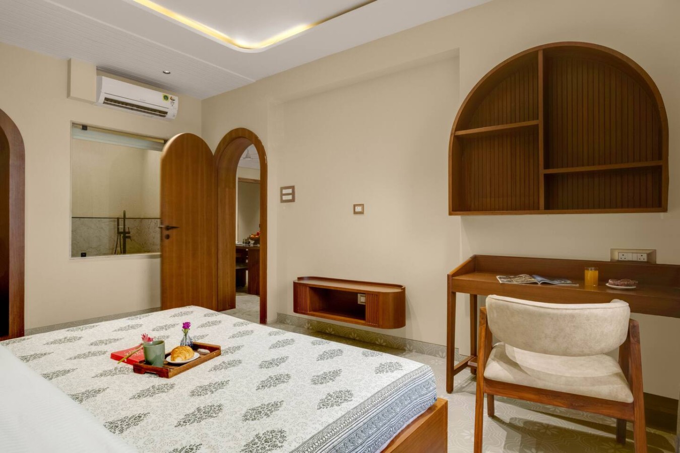 Modern 1BHK with Rooftop Pool Near Candolim Beach - 24