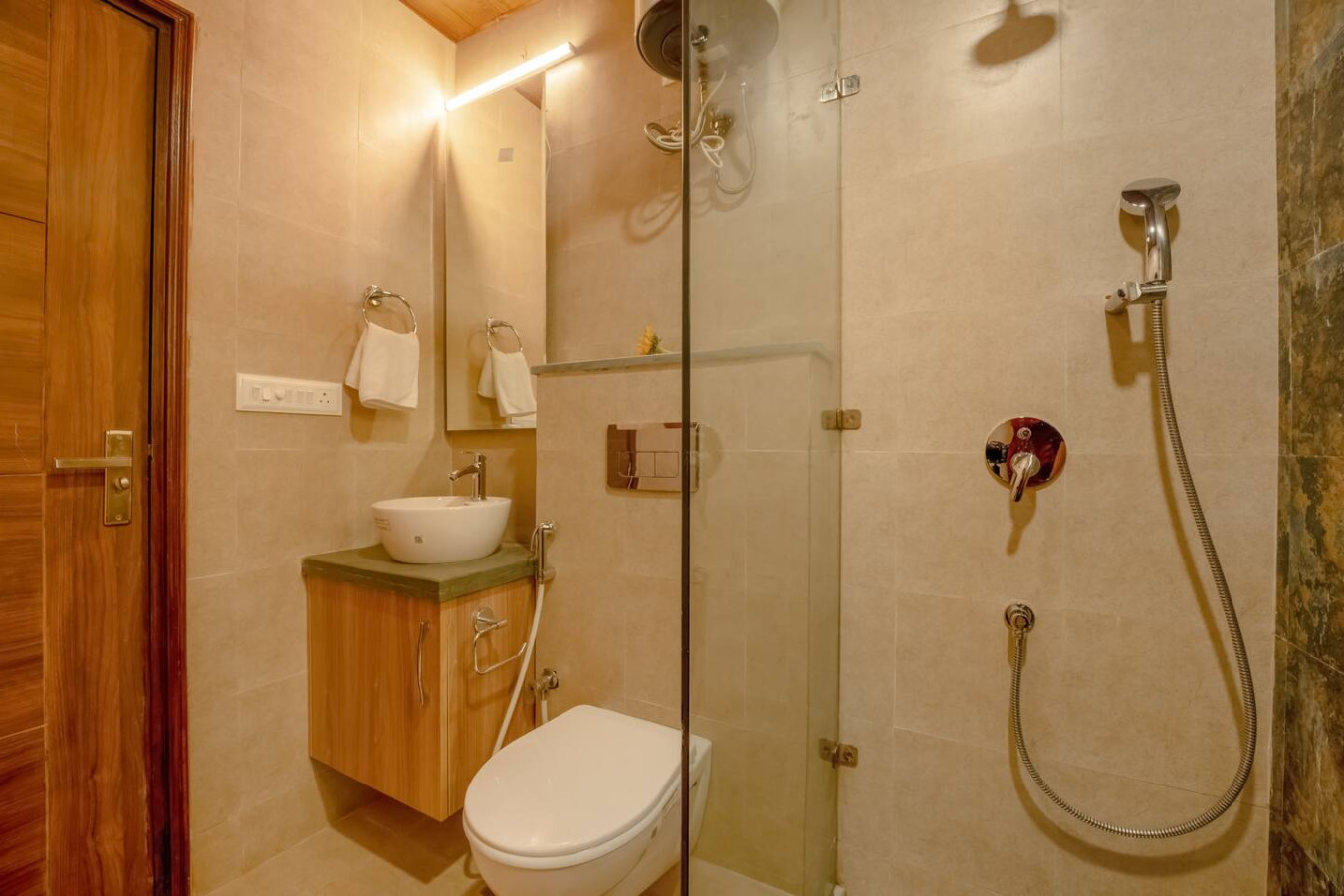 1BR Aparment in North Goa - 5 mins to Candolim Beach - 28