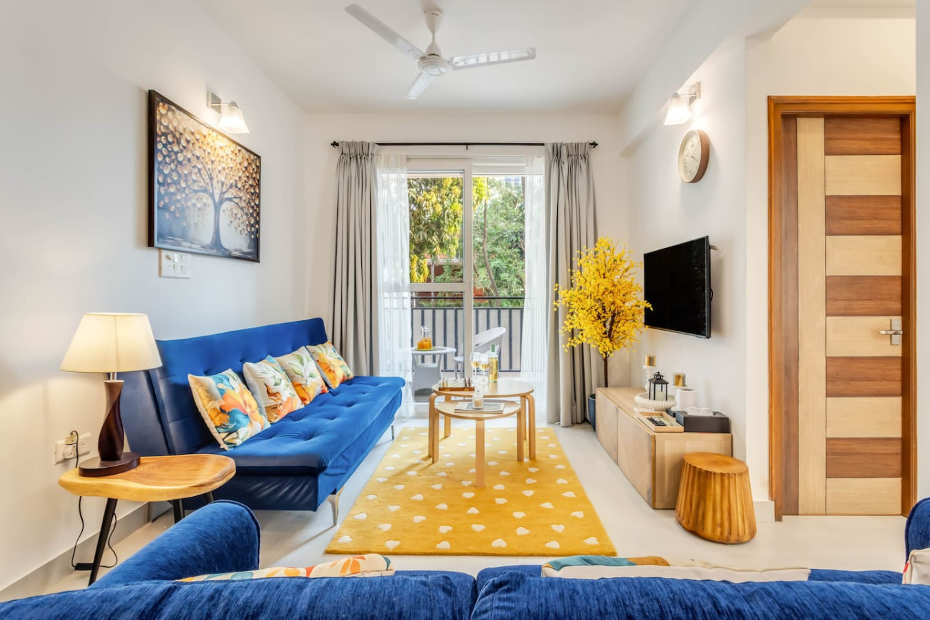 Prime Candolim 2BHK w Pool near Beach & Nightlife - 10