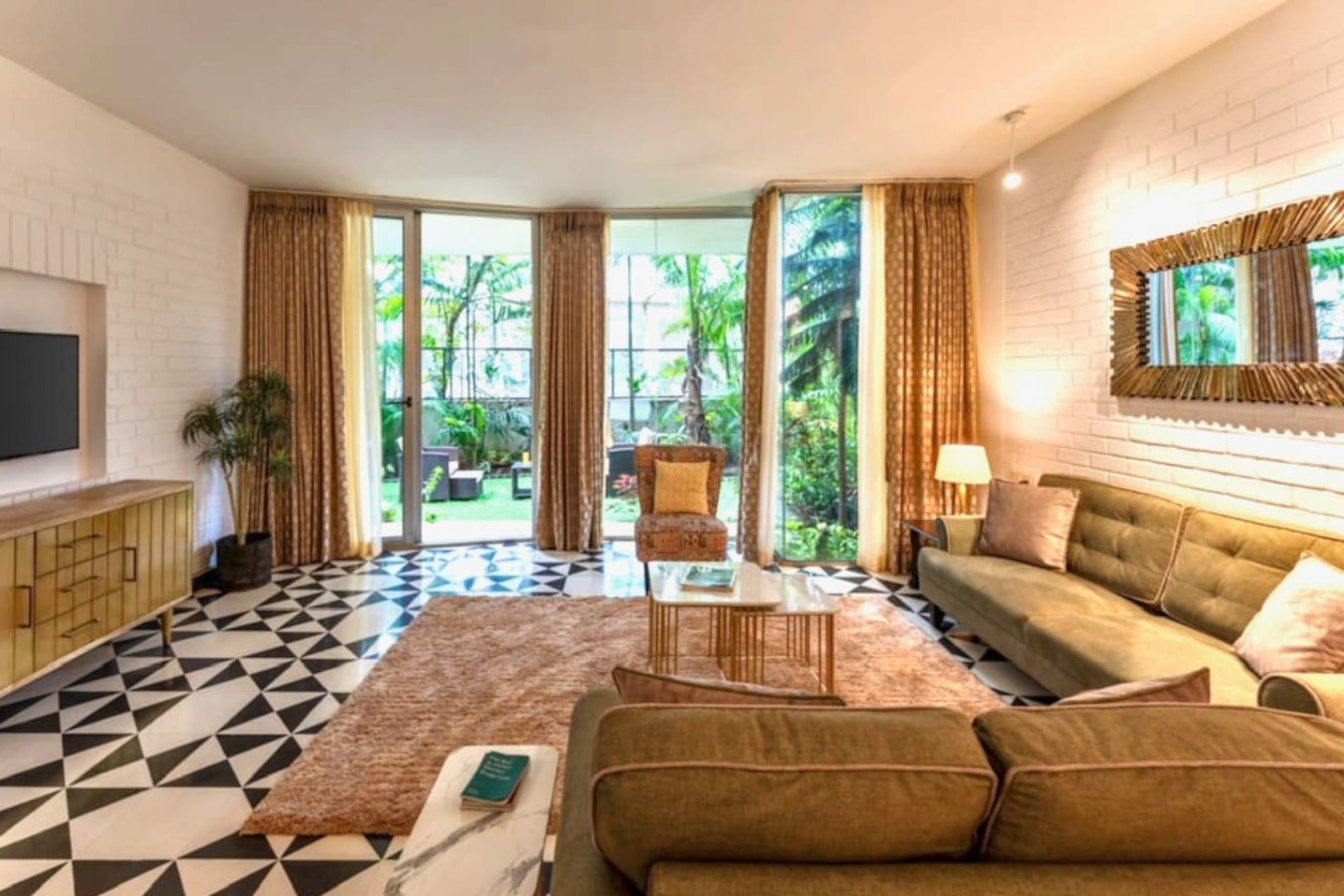 Modern Tropical 2BHK | Near Beach | Pool & Garden - 12