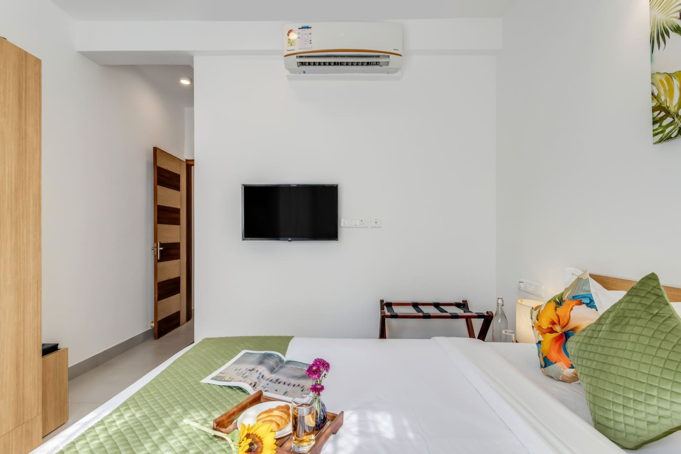 Prime Candolim 2BHK w Pool near Beach & Nightlife - 21