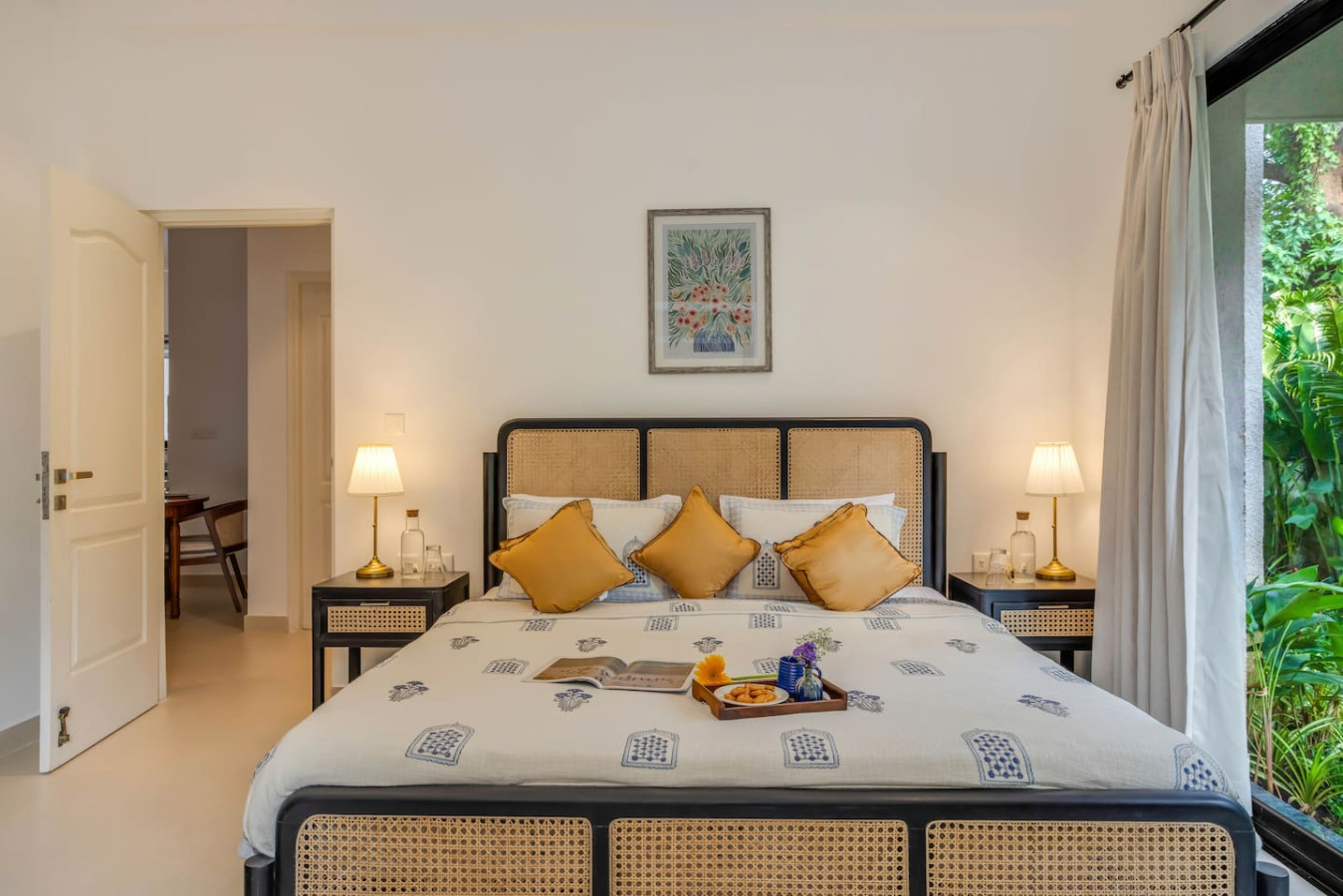 Modern 2BHK w Private Plunge Pool & Lawn | Siolim - 42