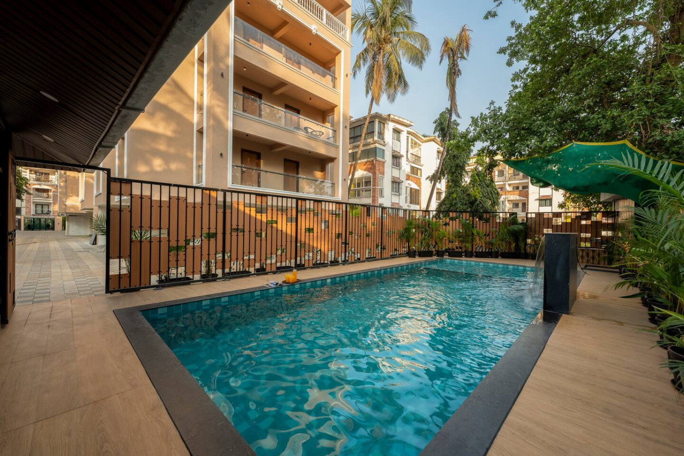 Stylish 1BR with Pool, 5 mins to Candolim Beach - 52