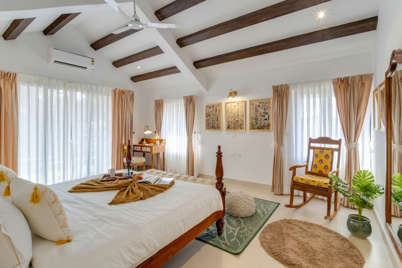Casa Calma: Scenic 3BR Duplex with Jacuzzi - 12