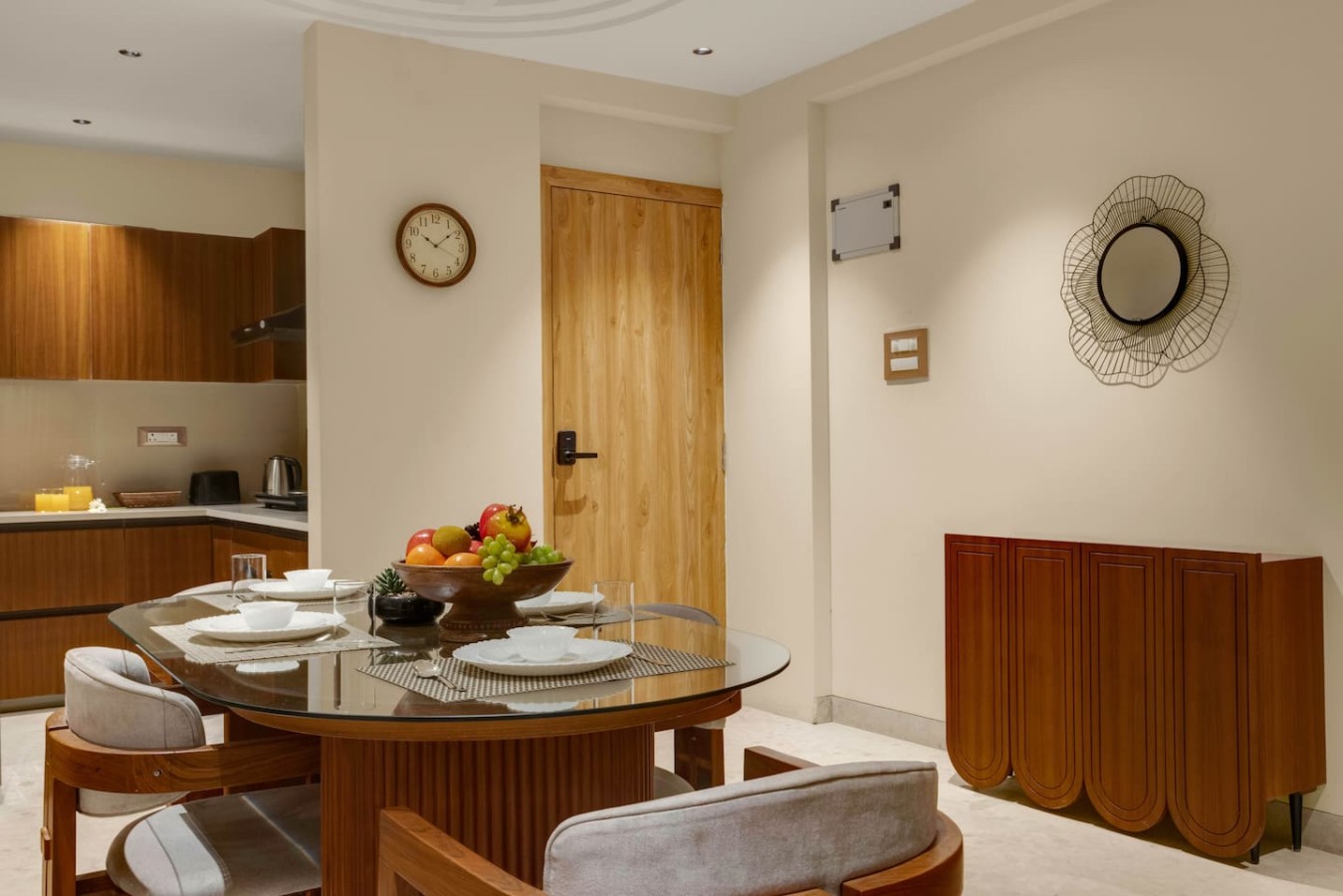 Modern 1BHK with Rooftop Pool Near Candolim Beach - 18