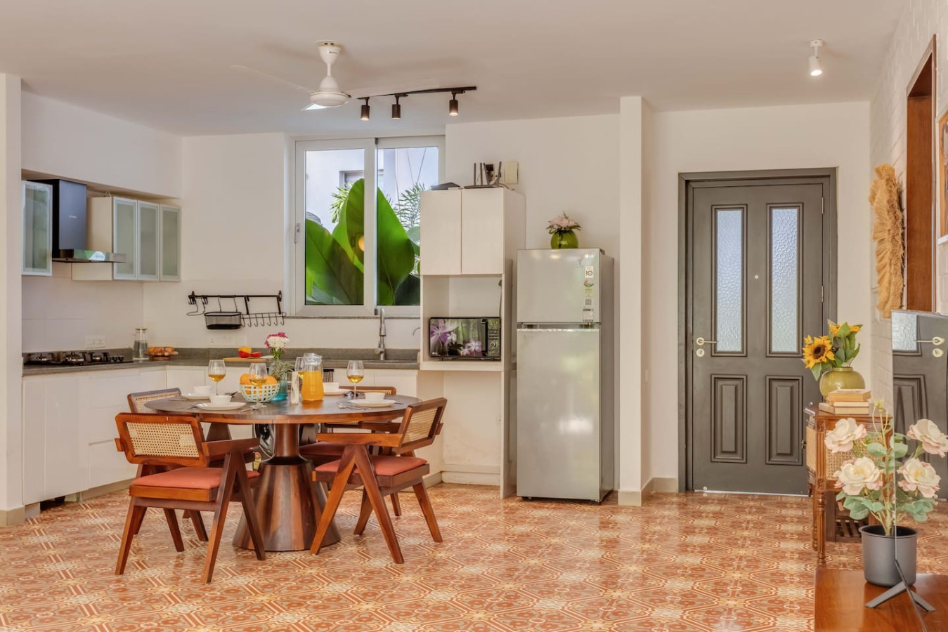 Stylish 2BR w Pool near Candolim and Coco Beach - 22