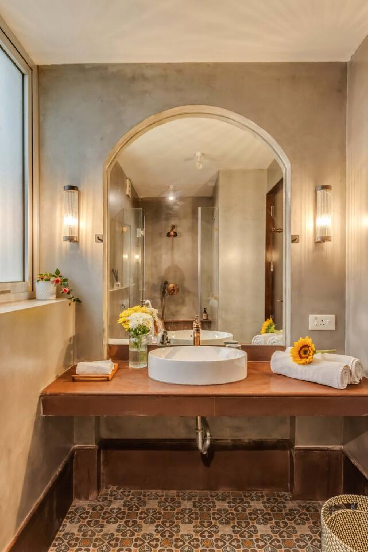 Stylish 2BR w Pool near Candolim and Coco Beach - 8