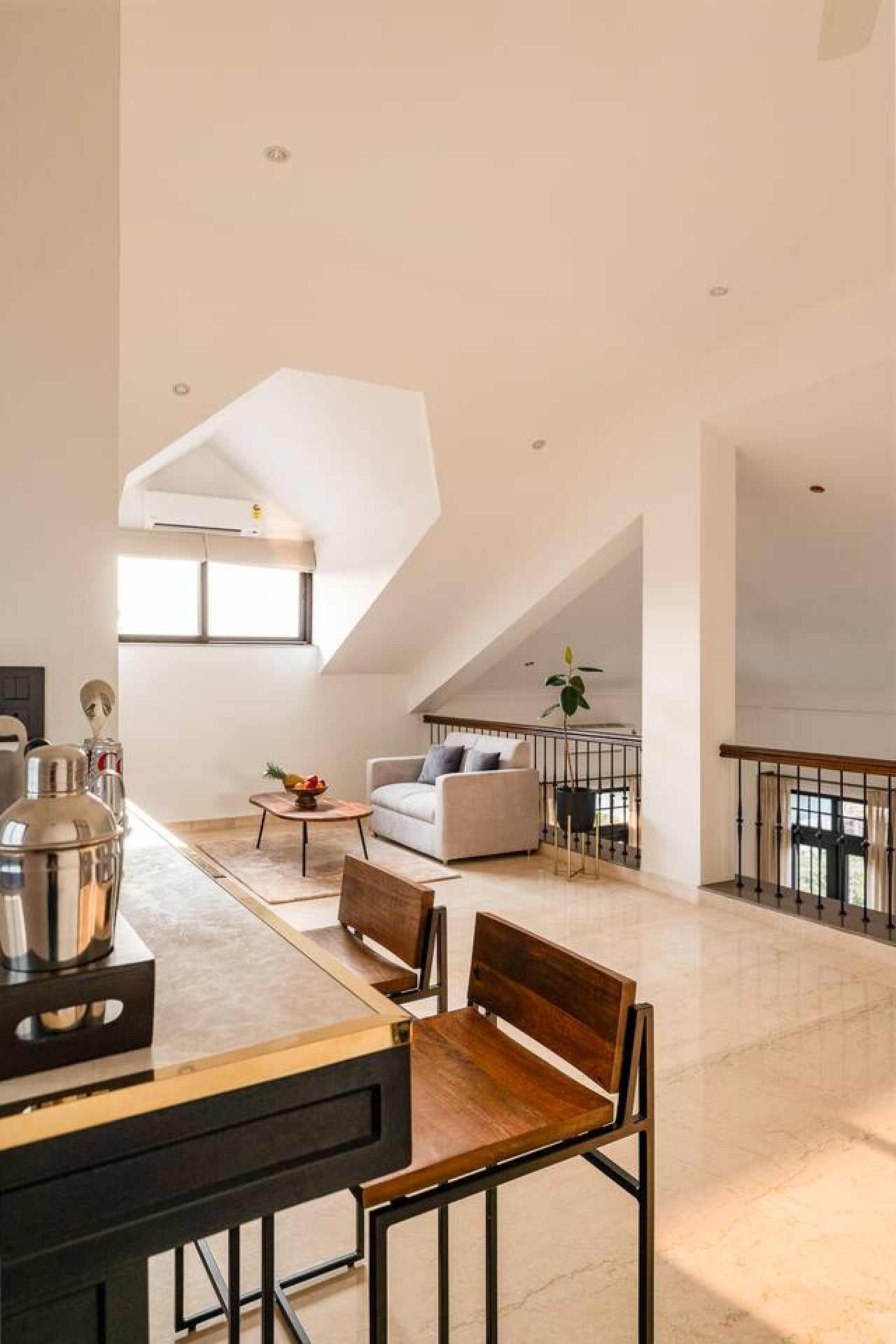 Luxury 3BR Duplex with Pool in Goa's Beverly Hills - 55