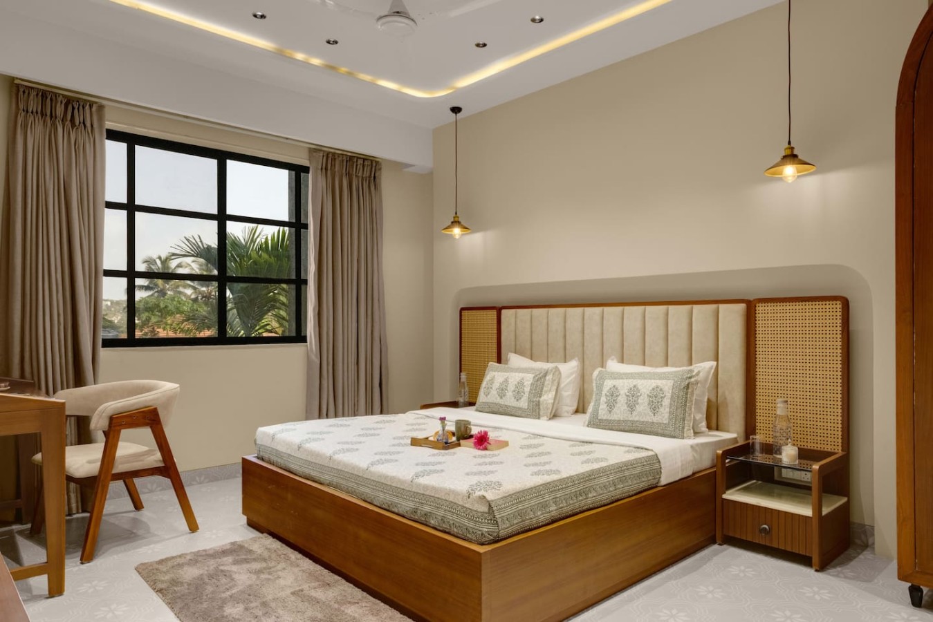 Modern 1BHK with Rooftop Pool Near Candolim Beach - 21