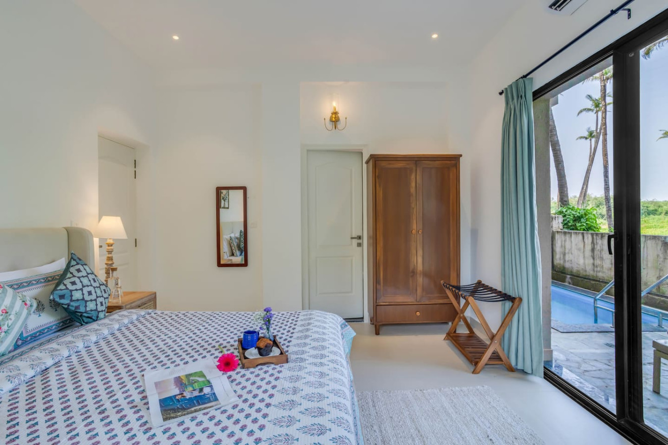 Modern 2BHK w Private Plunge Pool & Lawn | Siolim - 24