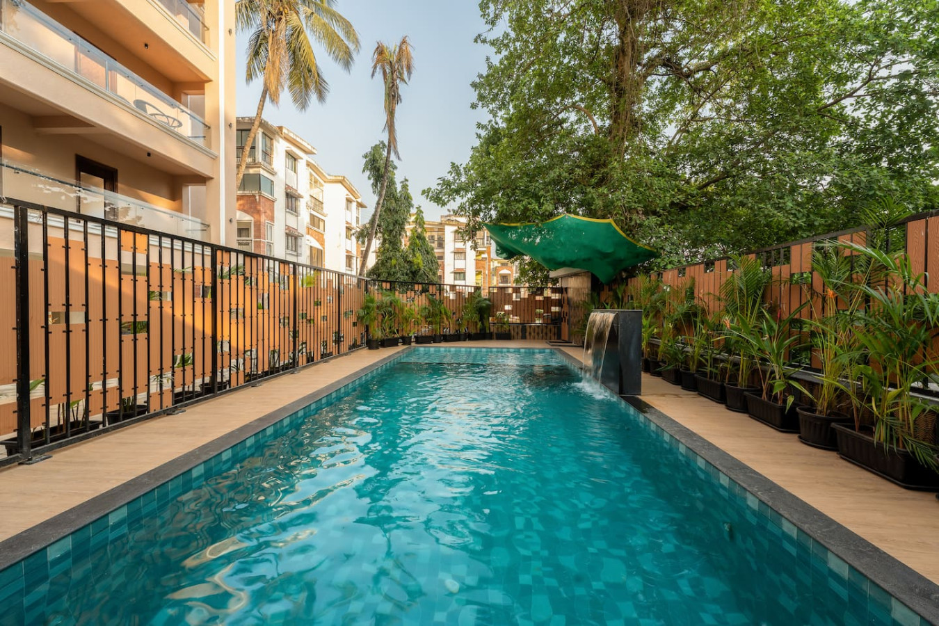 Chic 1BHK in Candolim | Pool & Gym | Near Beach - 10
