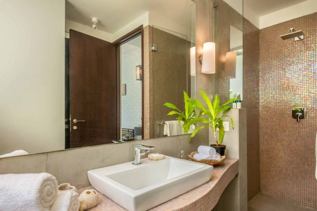 El Arbol by Hireavilla-2BR w Rooftop Pool in Nerul - 18