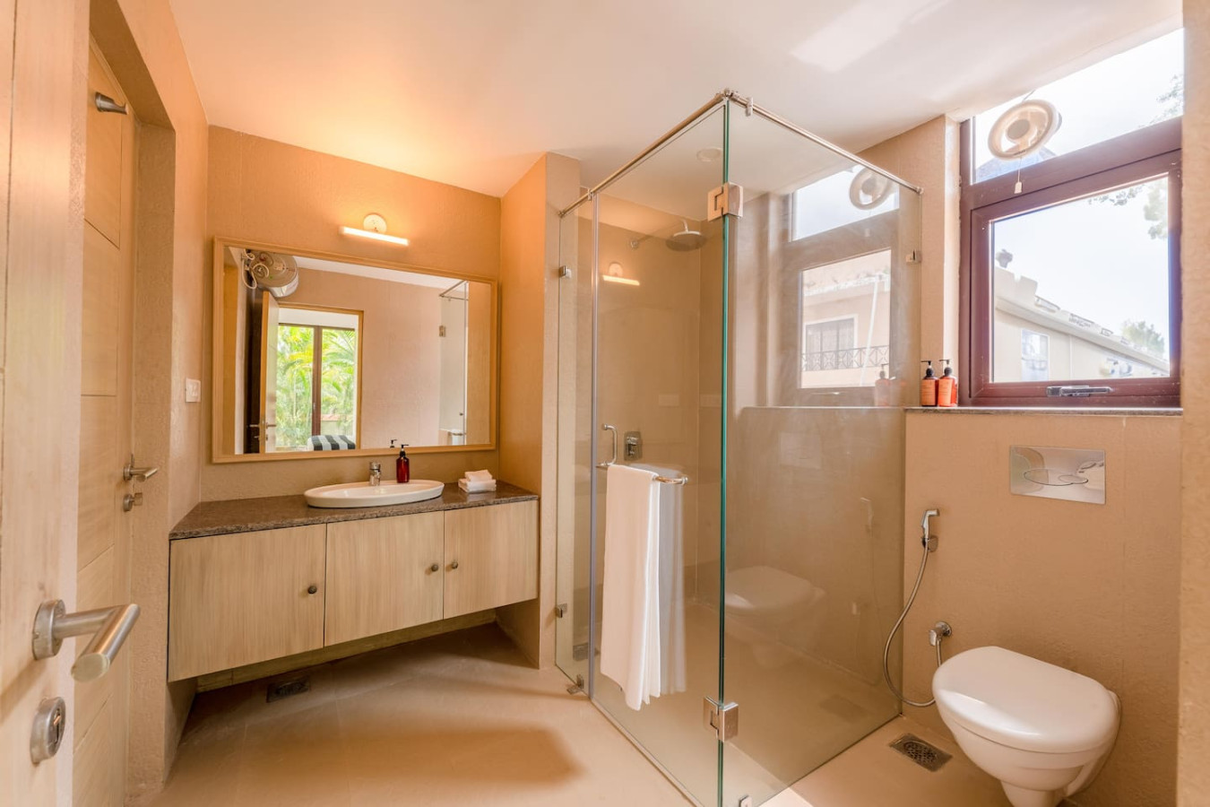 Cozy 1BR with Pool - Only 1km from Candolim Beach - 52