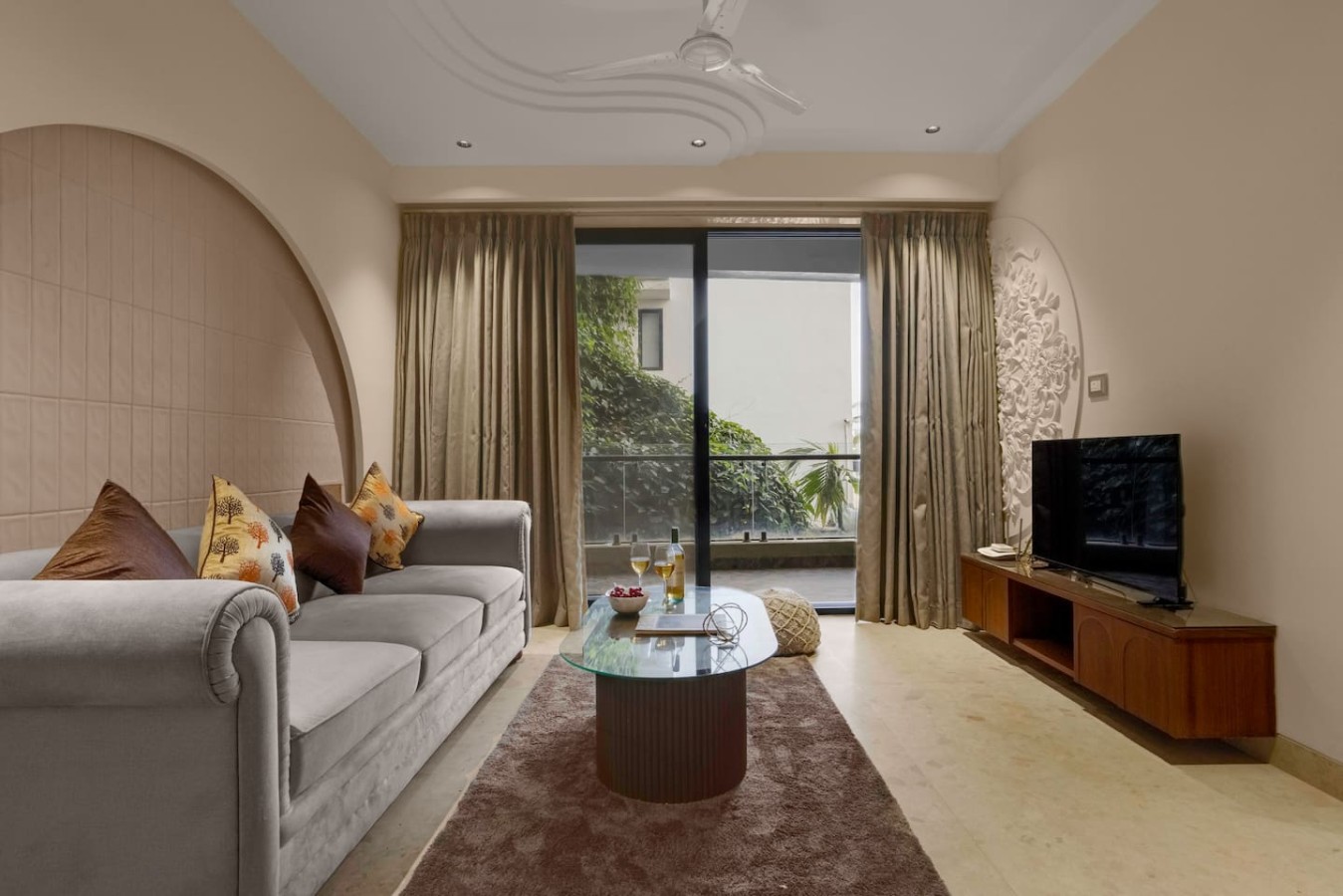 Modern 1BHK with Rooftop Pool Near Candolim Beach - 12