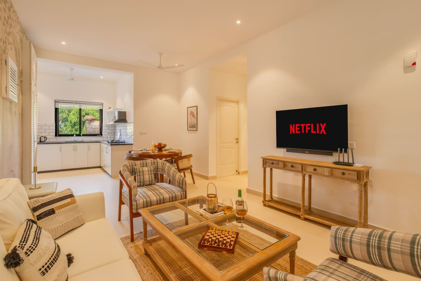Modern 2BHK w Private Plunge Pool & Lawn | Siolim - 64