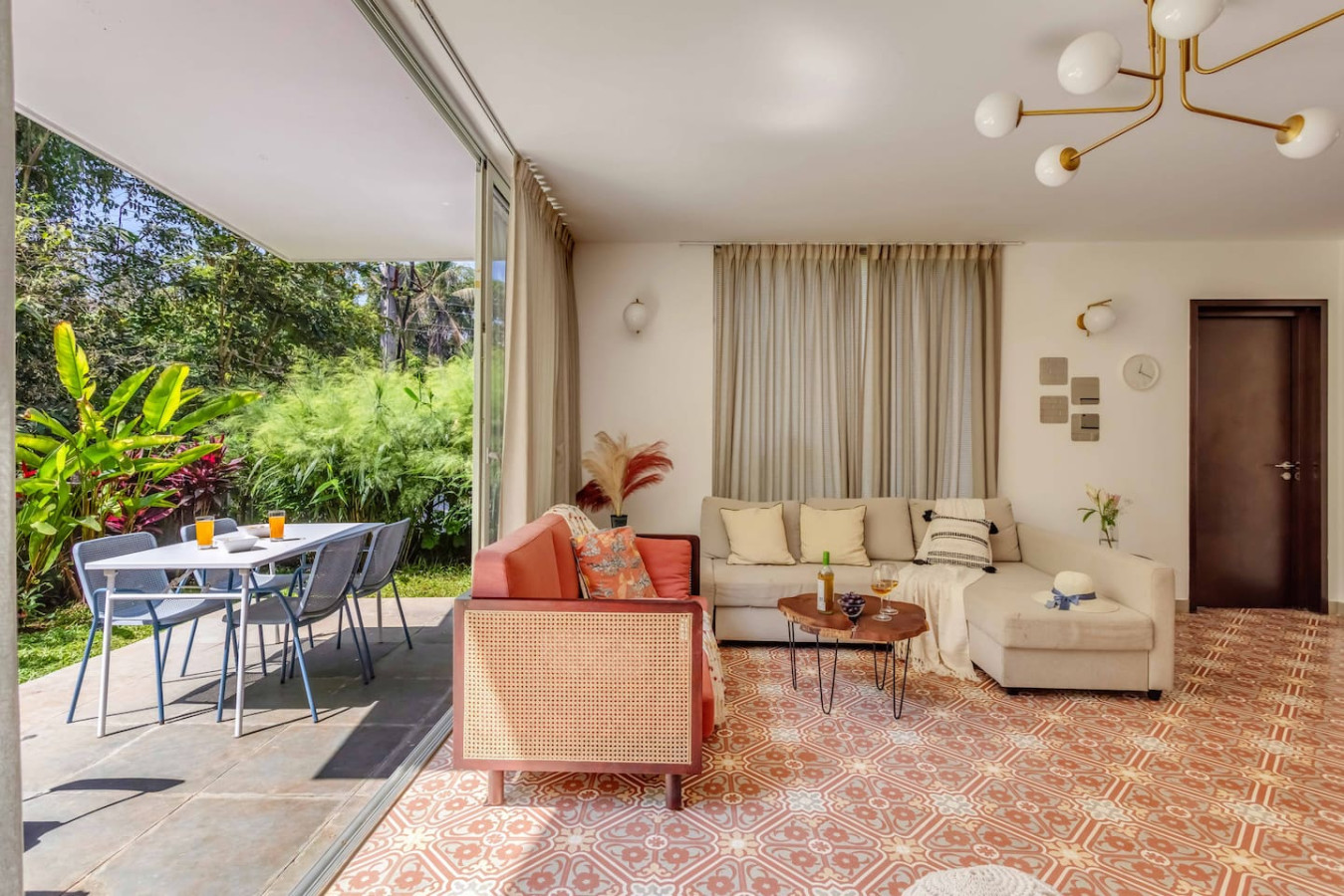 Stylish 2BR w Pool near Candolim and Coco Beach - 16