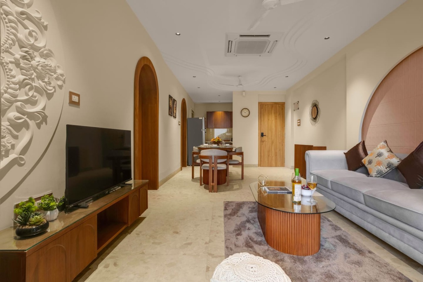 Modern 1BHK with Rooftop Pool Near Candolim Beach - 10