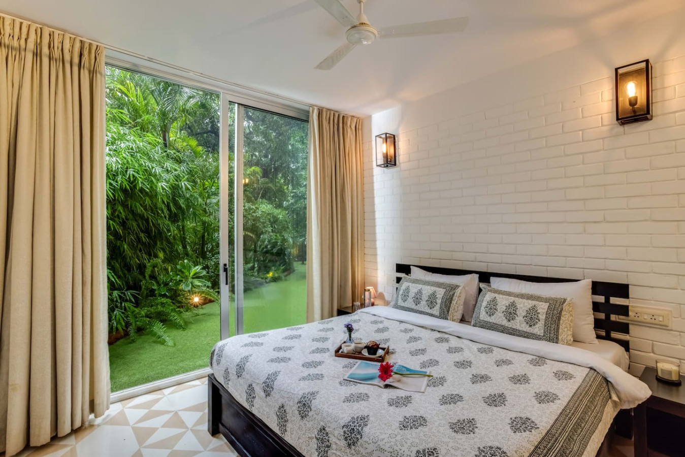 Modern 2BHK w Pool Access | 5km to Coco Beach - 22