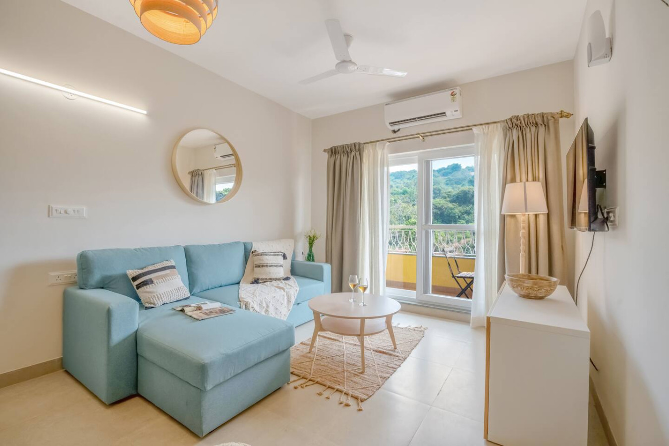 1BR Aparment in North Goa - 5 mins to Candolim Beach - 12