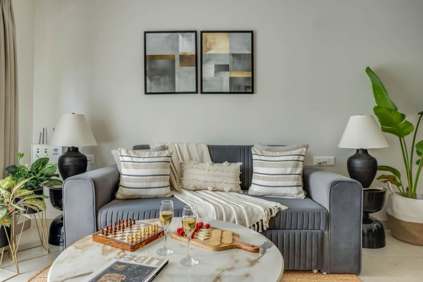 1BHK w Balcony and Pool - 5 mins to Candolim Beach - 45