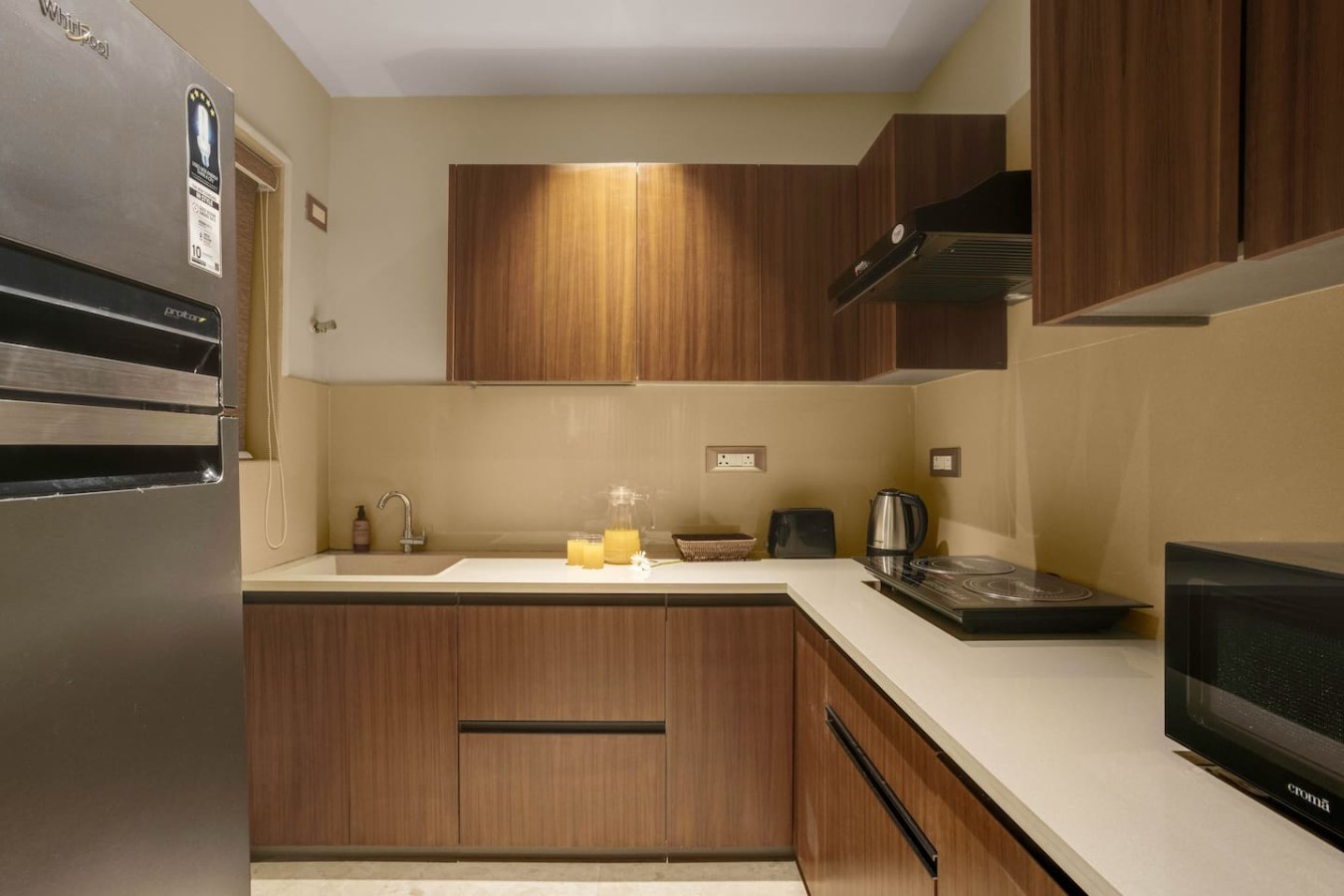 Modern 1BHK with Rooftop Pool Near Candolim Beach - 14