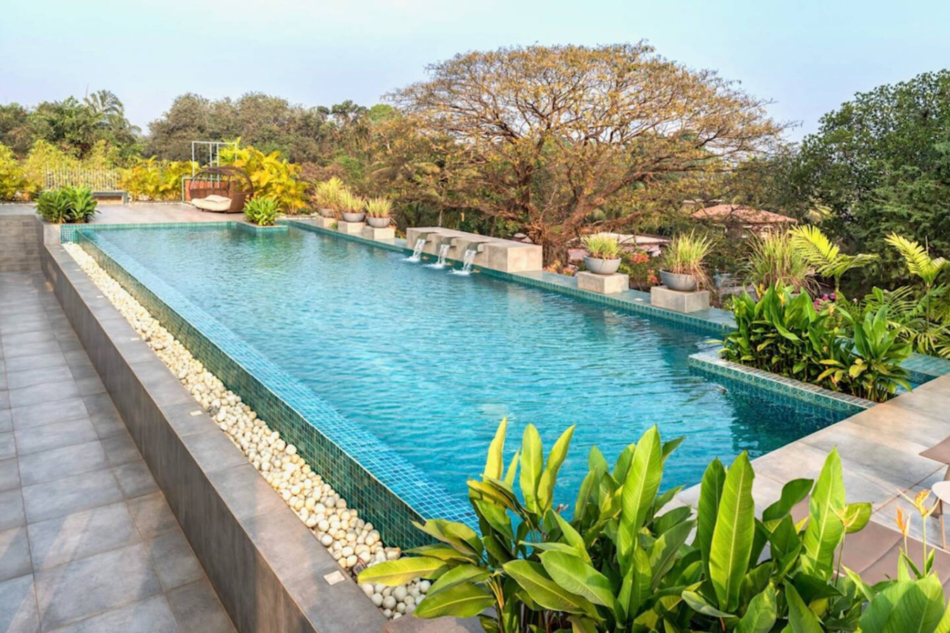 Modern Tropical 2BHK | Near Beach | Pool & Garden - 42