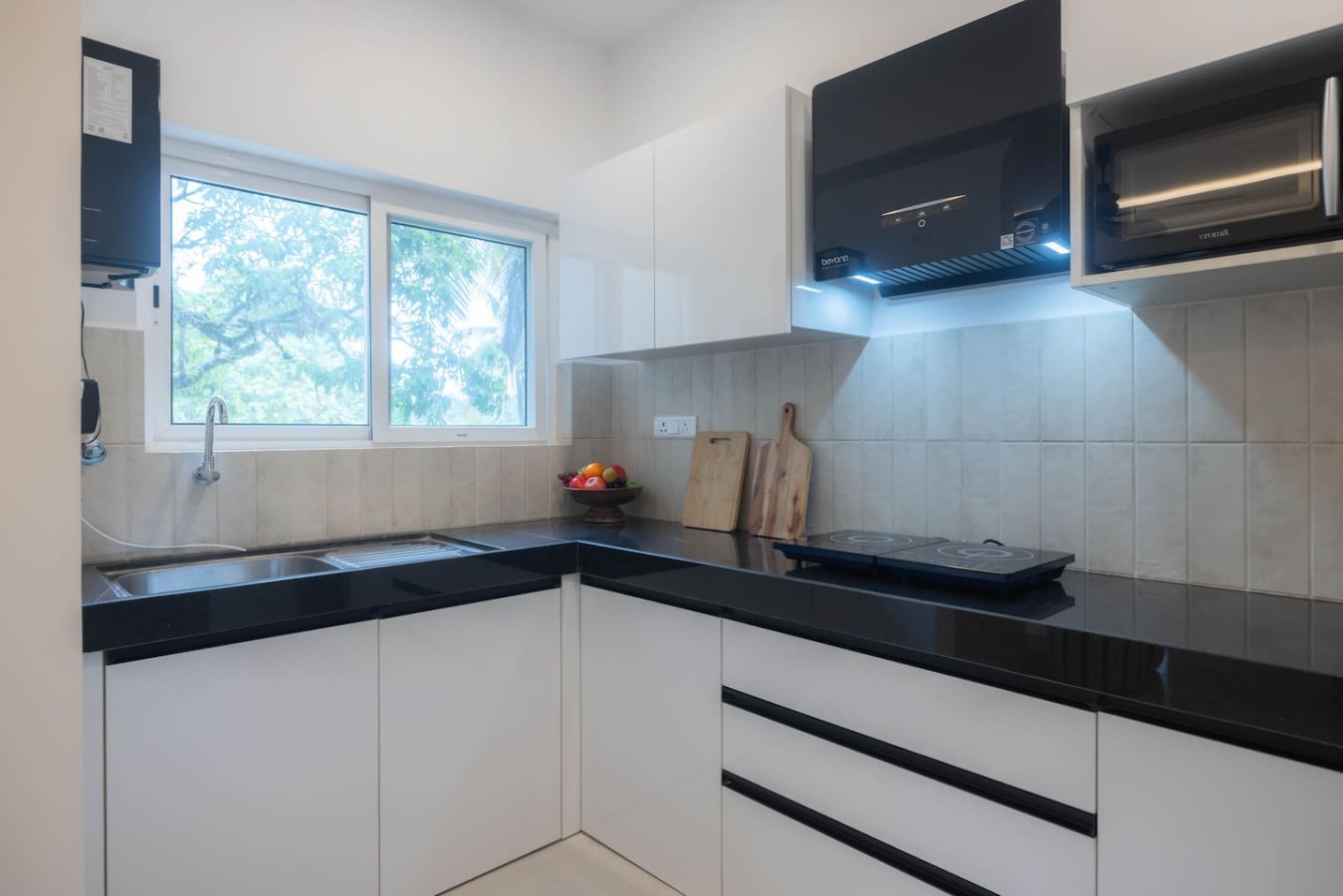 2BHK with Pool nr Candolim Beach | Palms By Umiya - 10