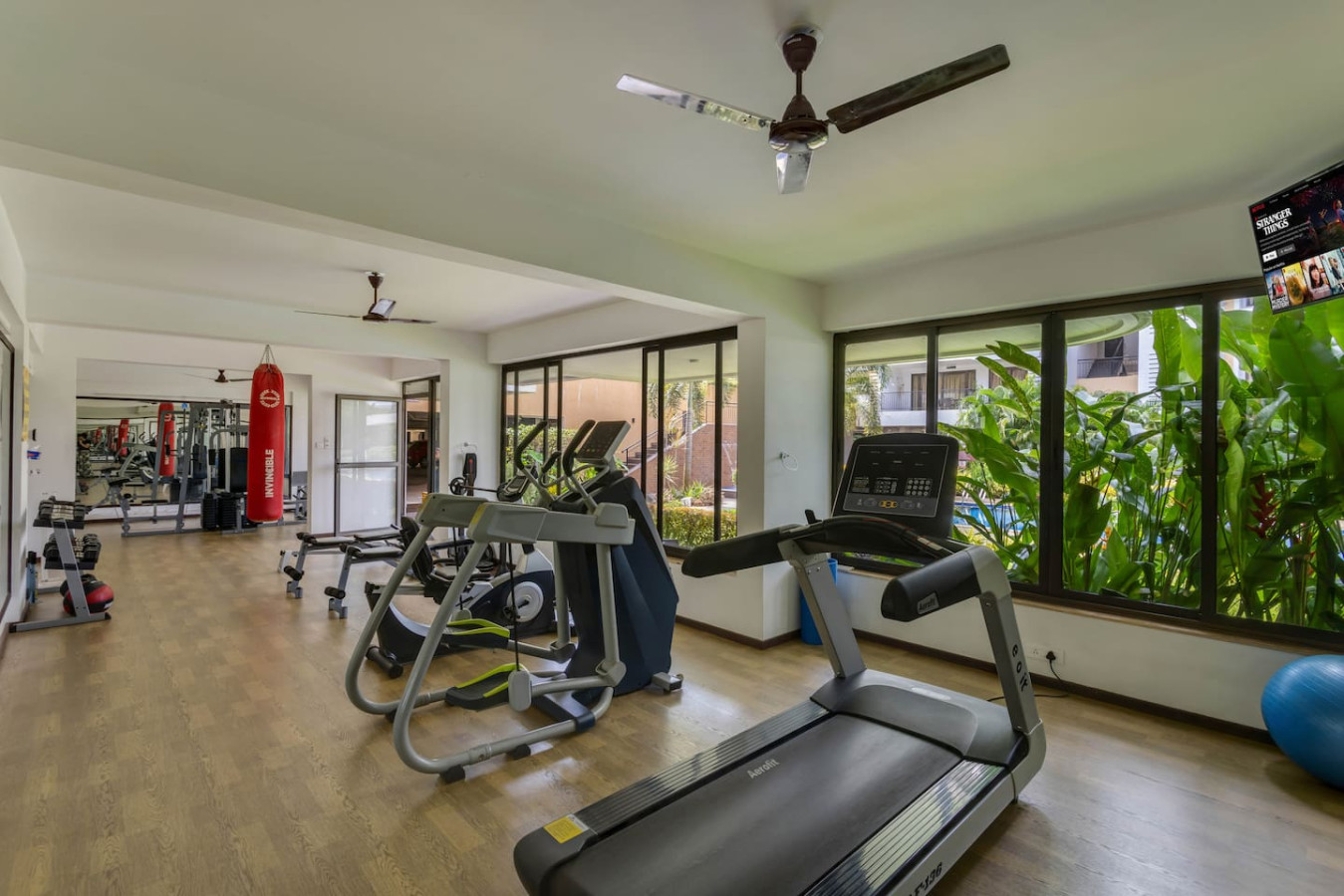 2BR w Pool & Sauna | Near Calangute Beach - 30