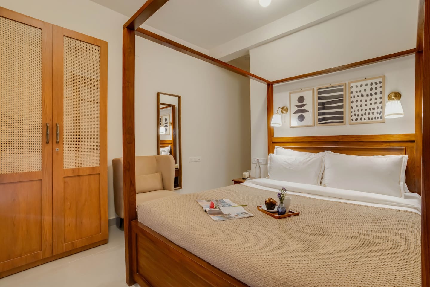 Cozy Candolim 2BHK w Pool nr Beach & Nightlife Hub - 17