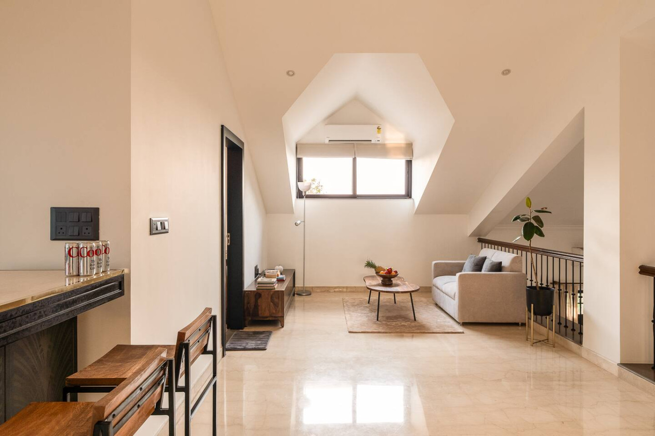 Luxury 3BR Duplex with Pool in Goa's Beverly Hills - 56
