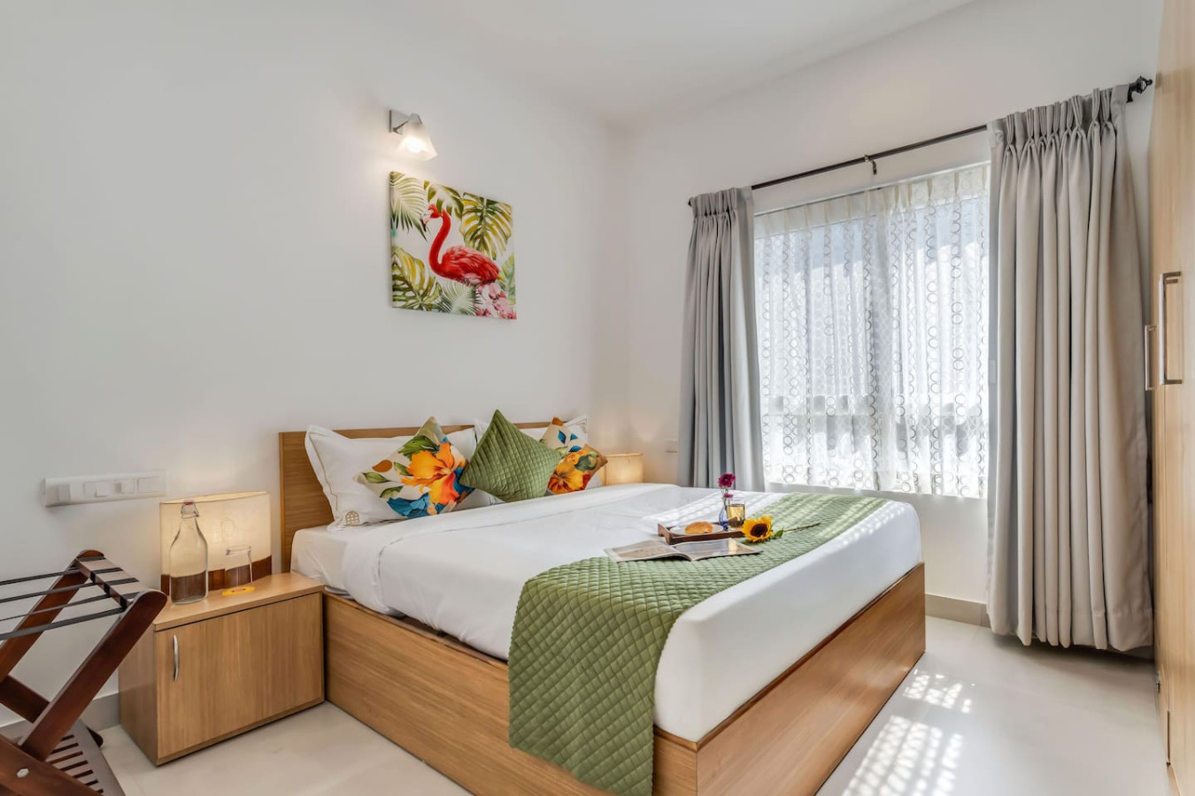 Prime Candolim 2BHK w Pool near Beach & Nightlife - 2
