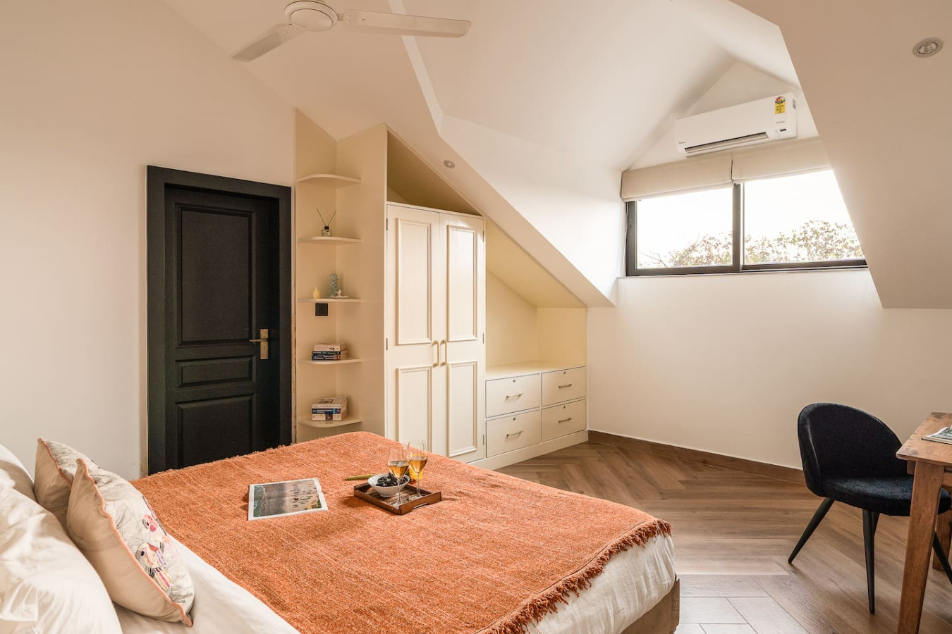 Luxury 3BR Duplex with Pool in Goa's Beverly Hills - 60