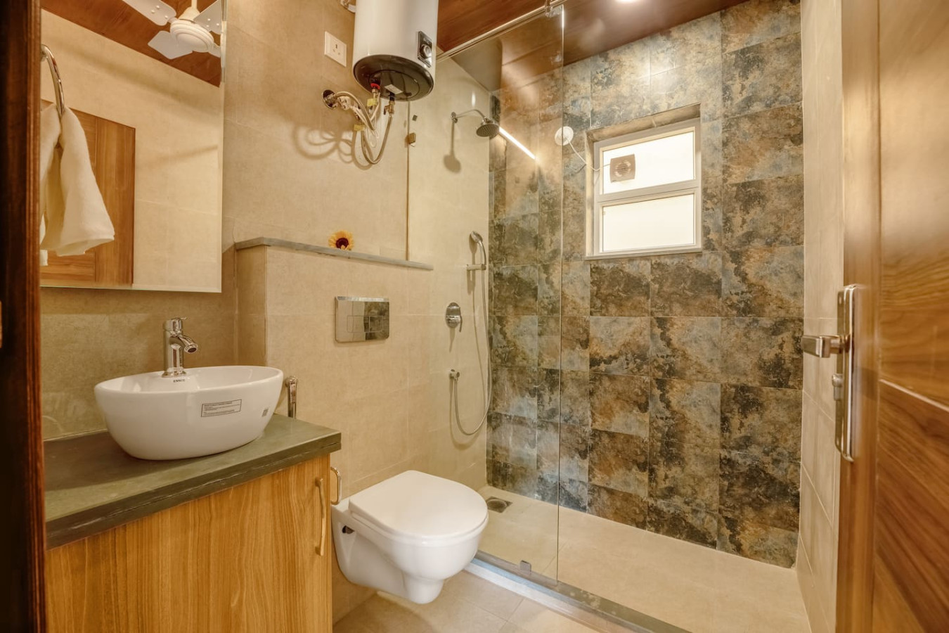 1BR Aparment in North Goa - 5 mins to Candolim Beach - 30