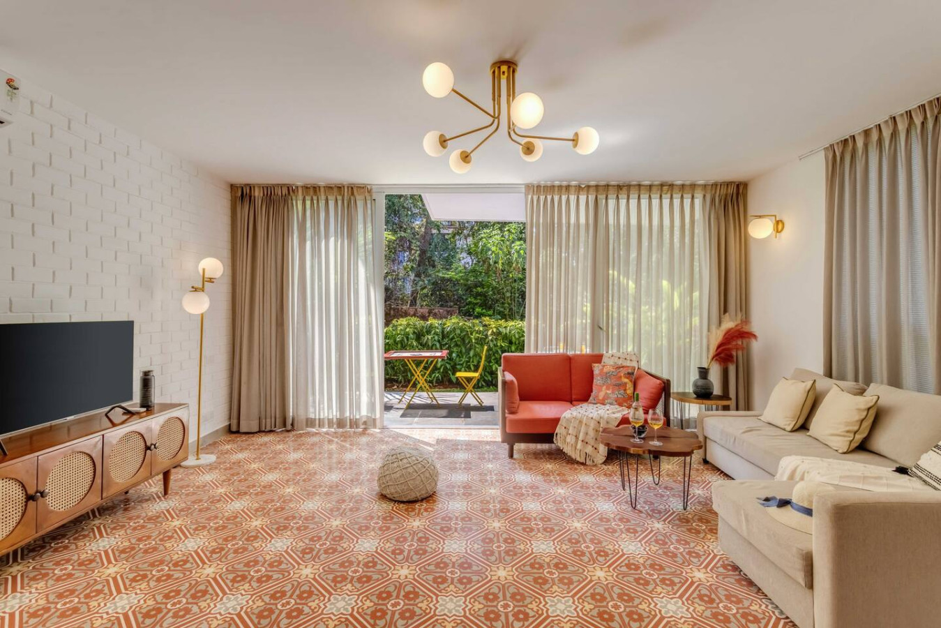 Stylish 2BR w Pool near Candolim and Coco Beach - 18