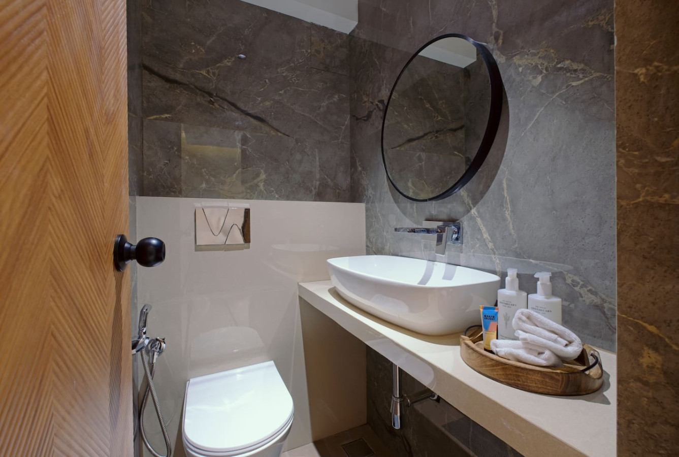 Modern 1BHK in Candolim | Pool & Gym | Near Beach - 17
