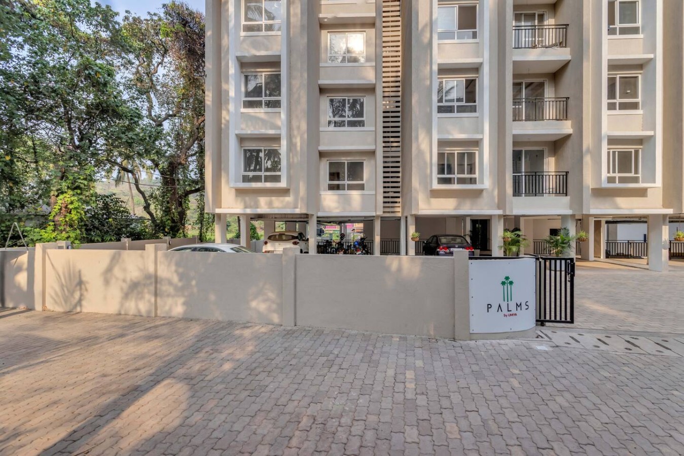 Cozy 2BR Candolim Escape | Pool, Gym & Hill Views - 36