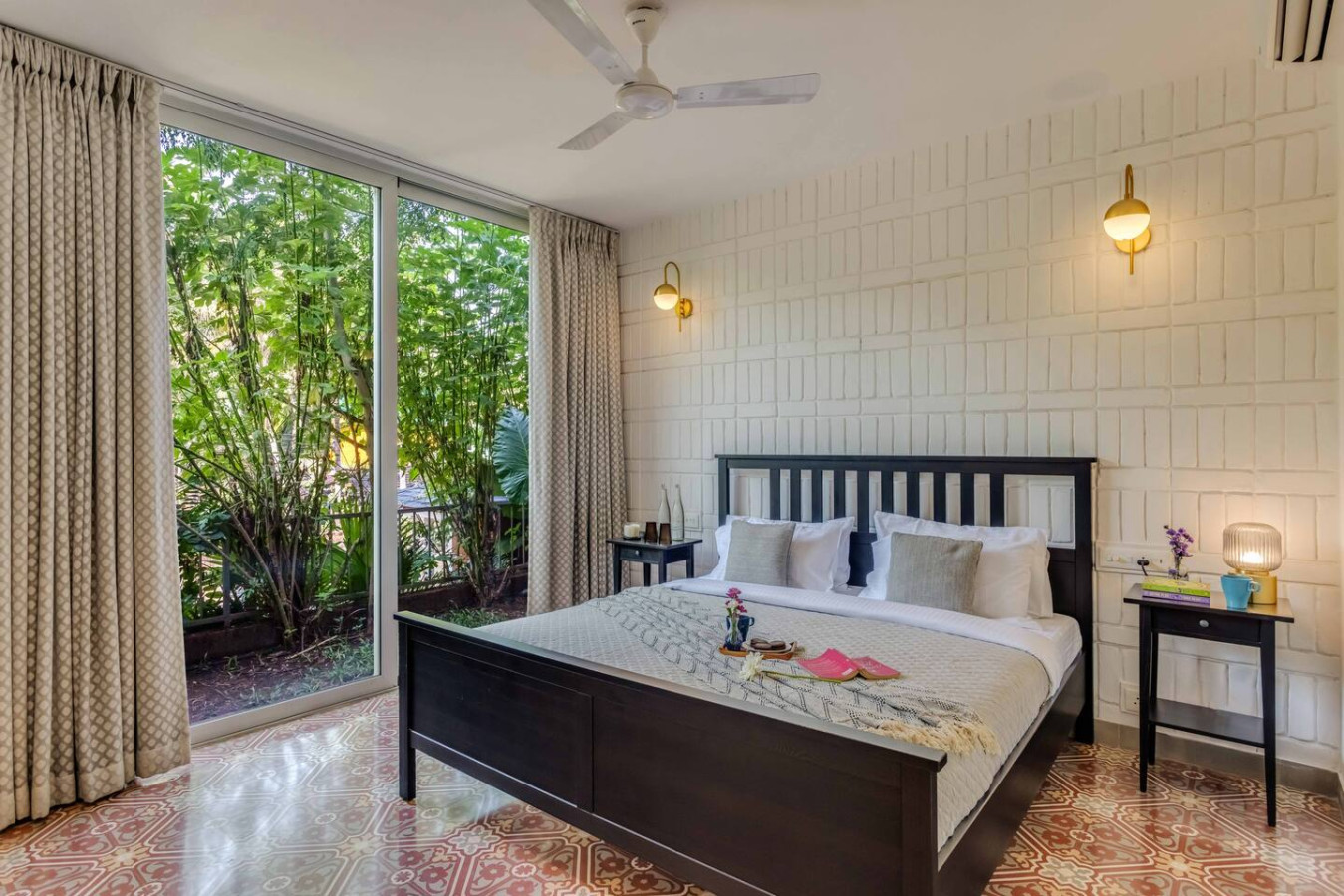 Stylish 2BR w Pool near Candolim and Coco Beach - 4