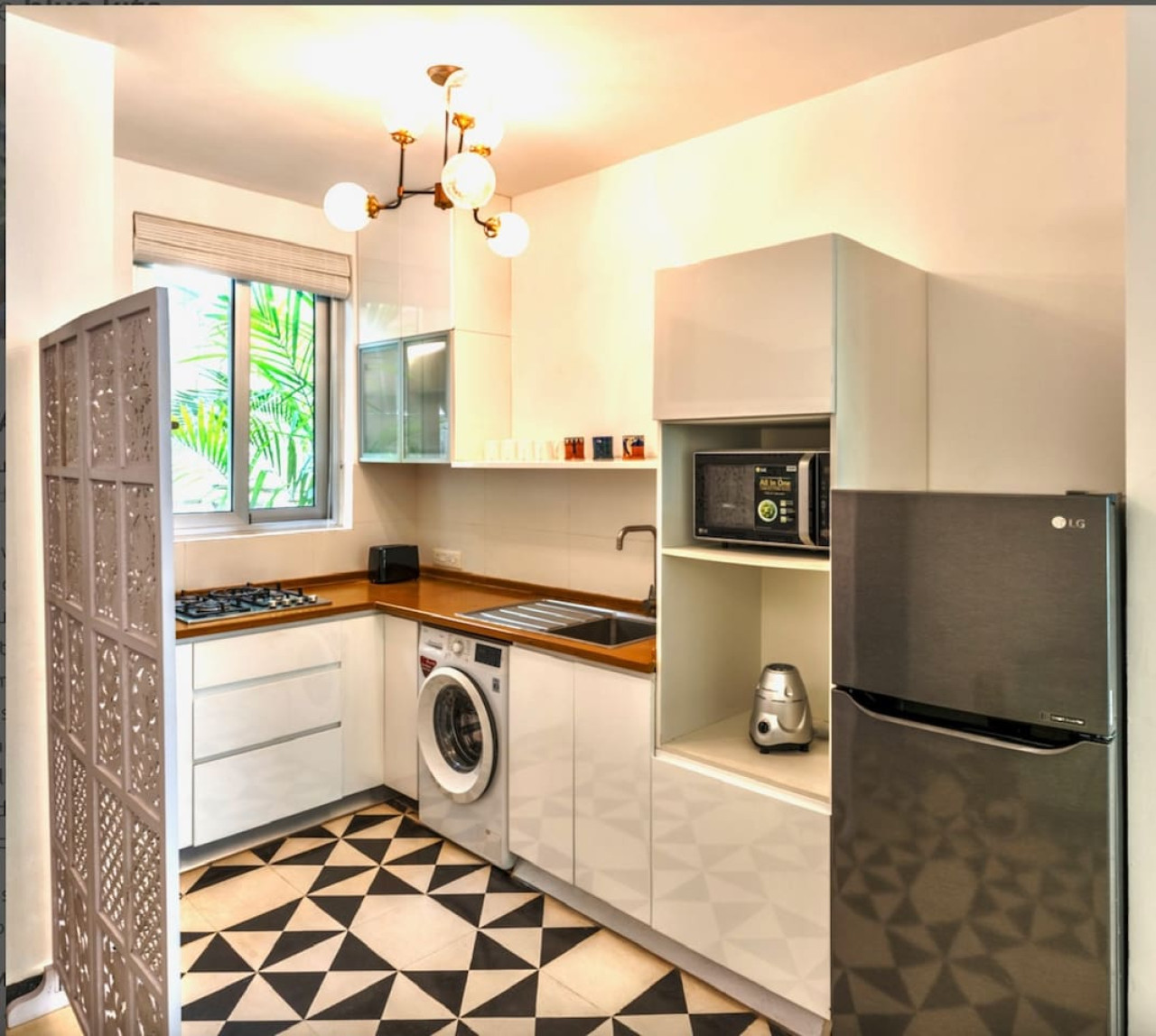 Modern Tropical 2BHK | Near Beach | Pool & Garden - 28