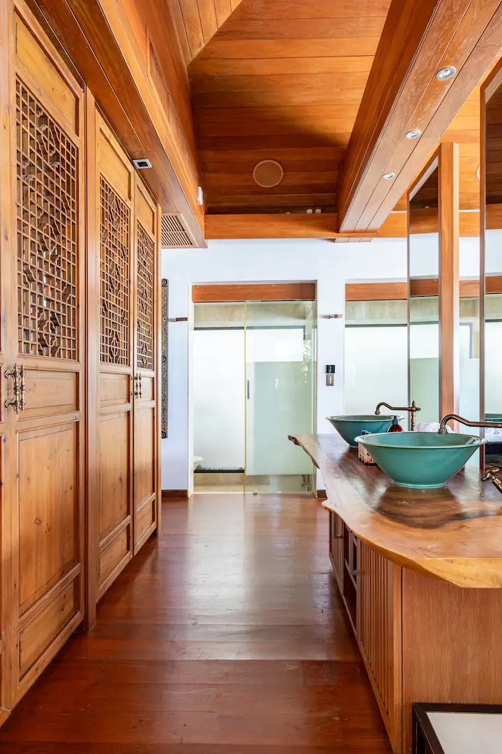 Upni Duniya - Luxury Beachfront 9 Suites Villa - 90