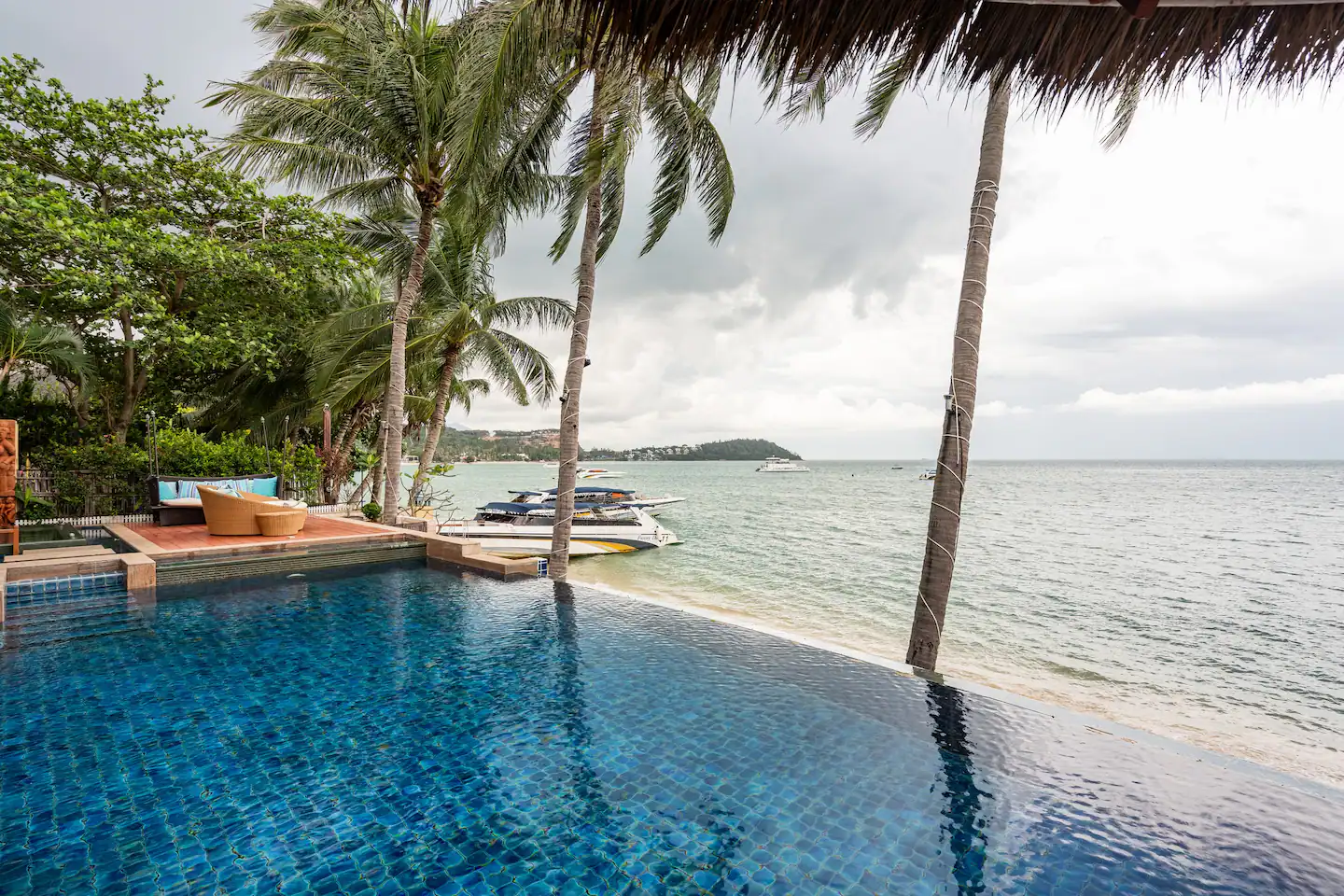 Upni Duniya - Luxury Beachfront 9 Suites Villa - 45