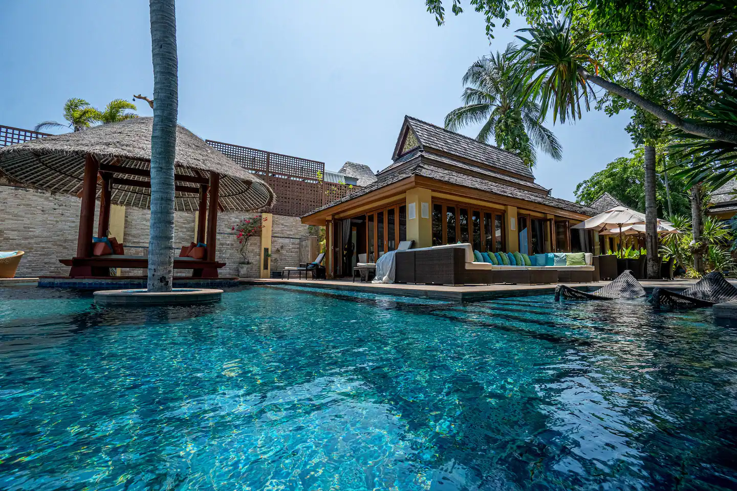 Upni Duniya - Luxury Beachfront 9 Suites Villa - 40