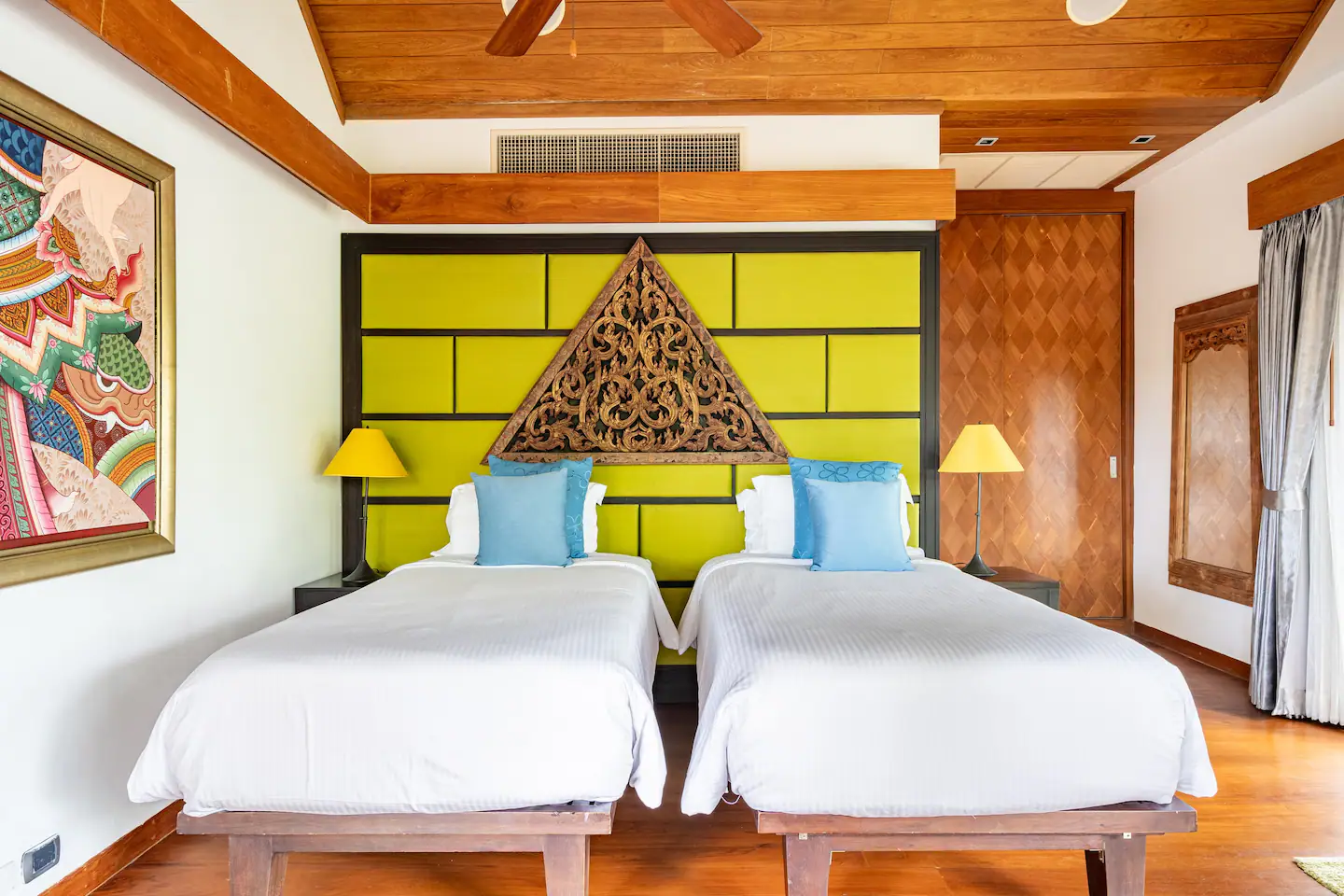 Upni Duniya - Luxury Beachfront 9 Suites Villa - 106