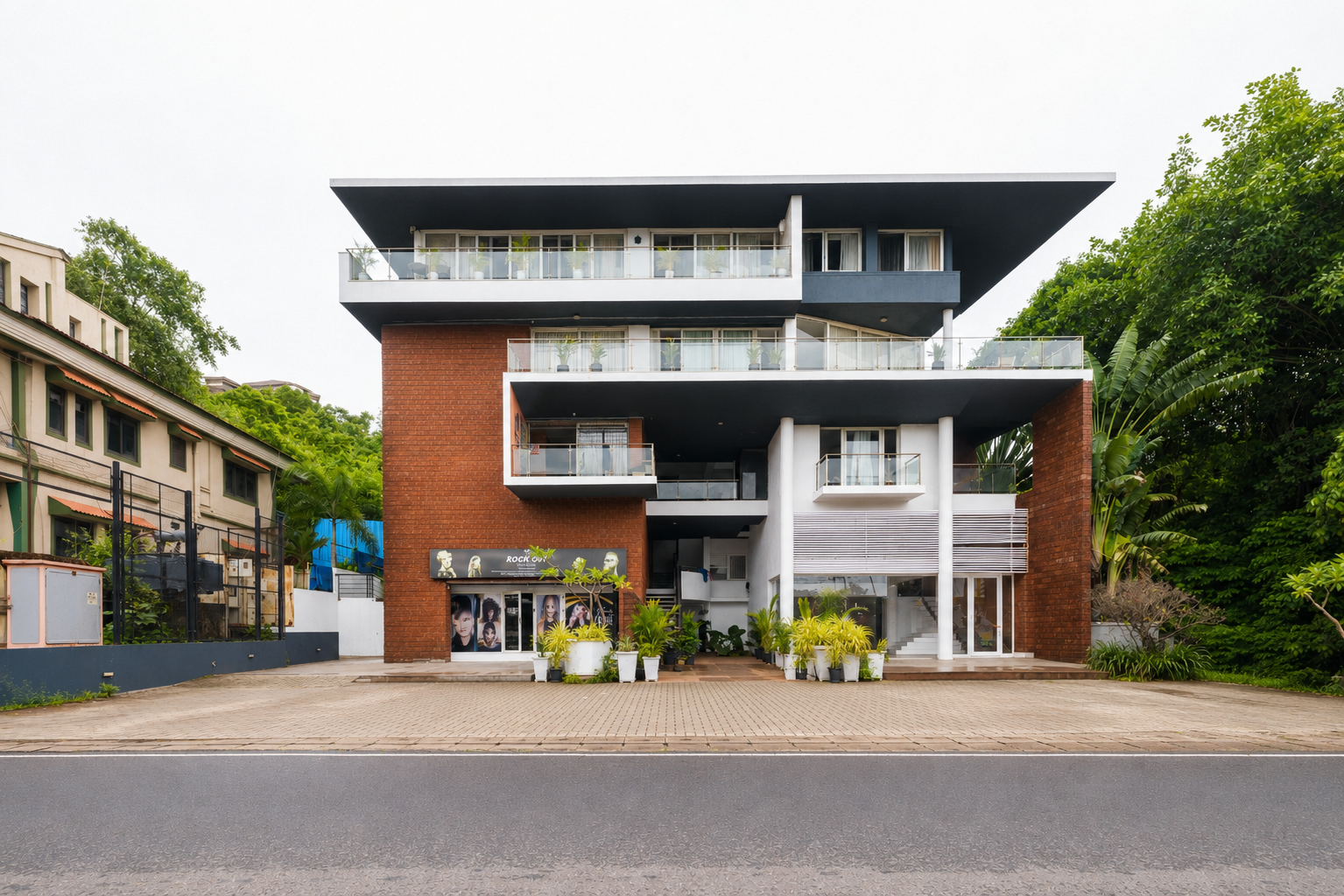 Cozy 1BHK with Balcony and View near Candolim - 39