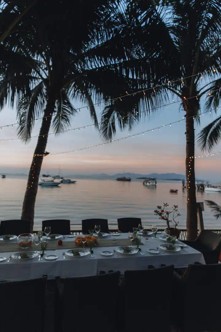 Upni Duniya - Luxury Beachfront 9 Suites Villa - 15