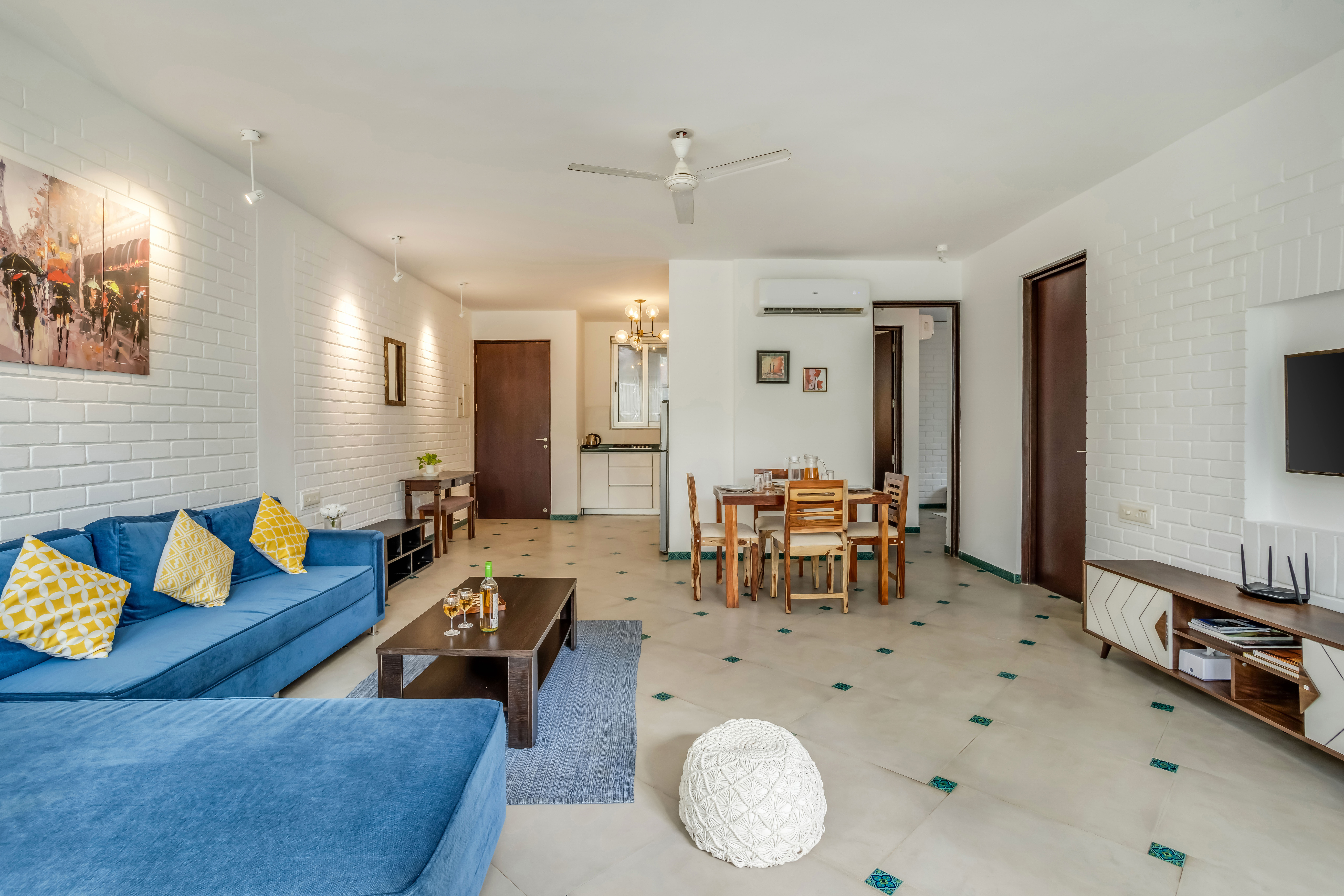 Chic 2BHK with Rooftop Pool near Coco Beach - 19