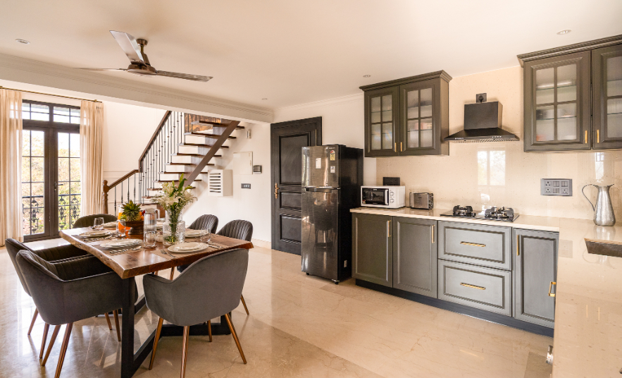 Luxury 3BR Duplex with Pool in Goa's Beverly Hills - 33