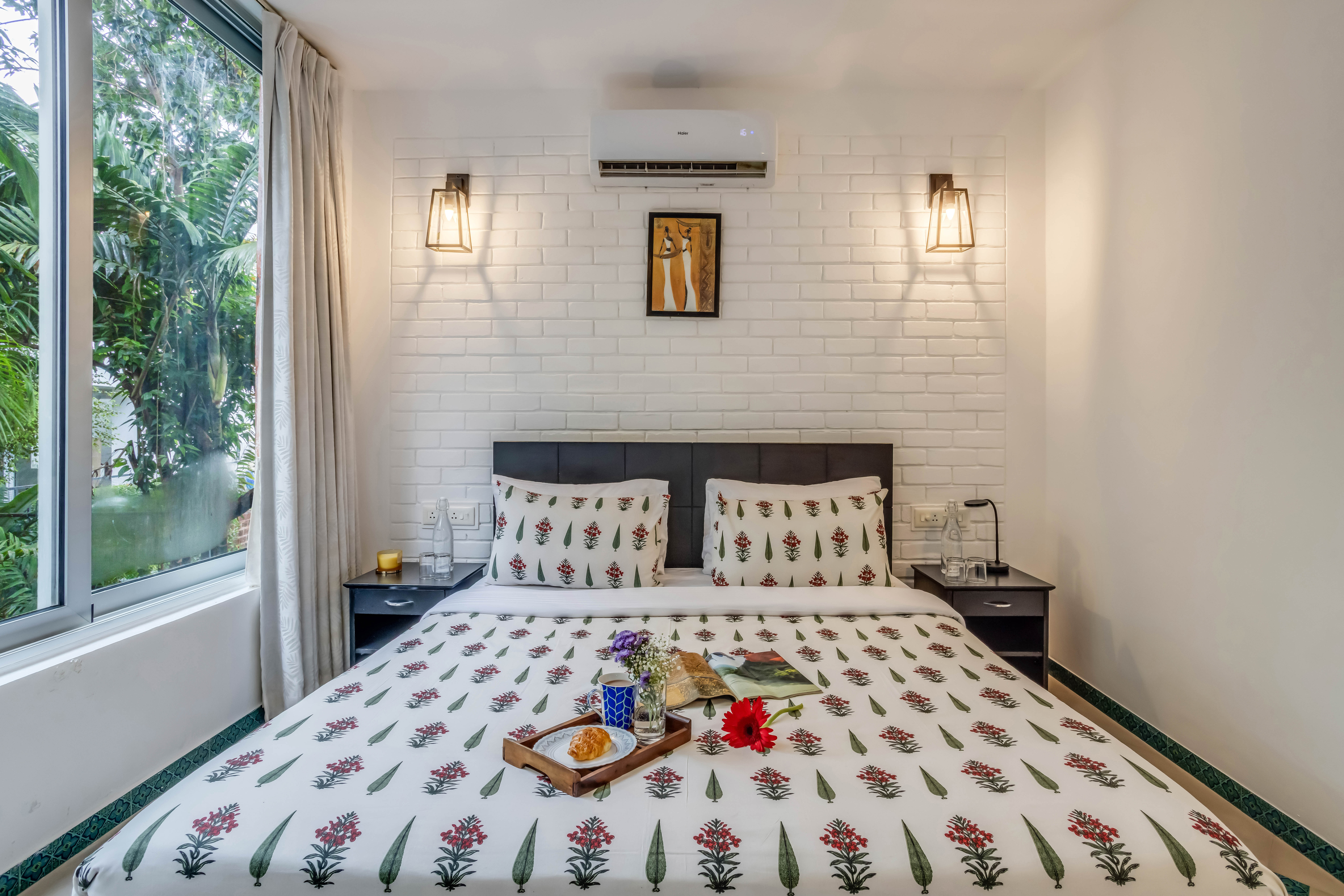 Chic 2BHK with Rooftop Pool near Coco Beach - 55
