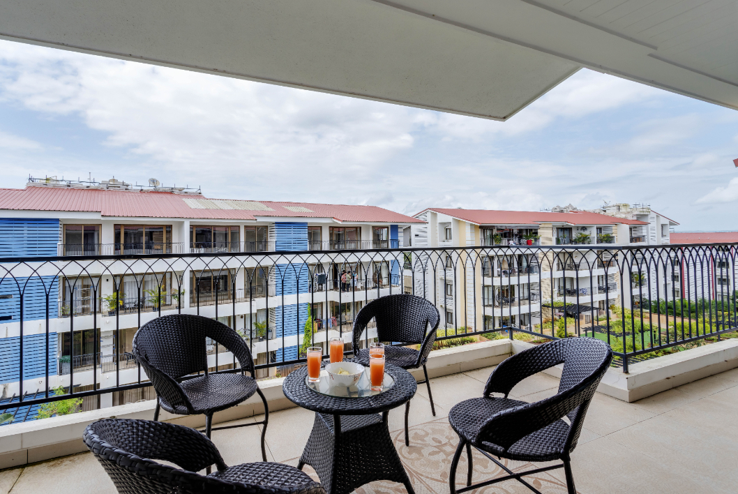 1BR w Sauna & Common Pool, Less than 2km to beach - 47